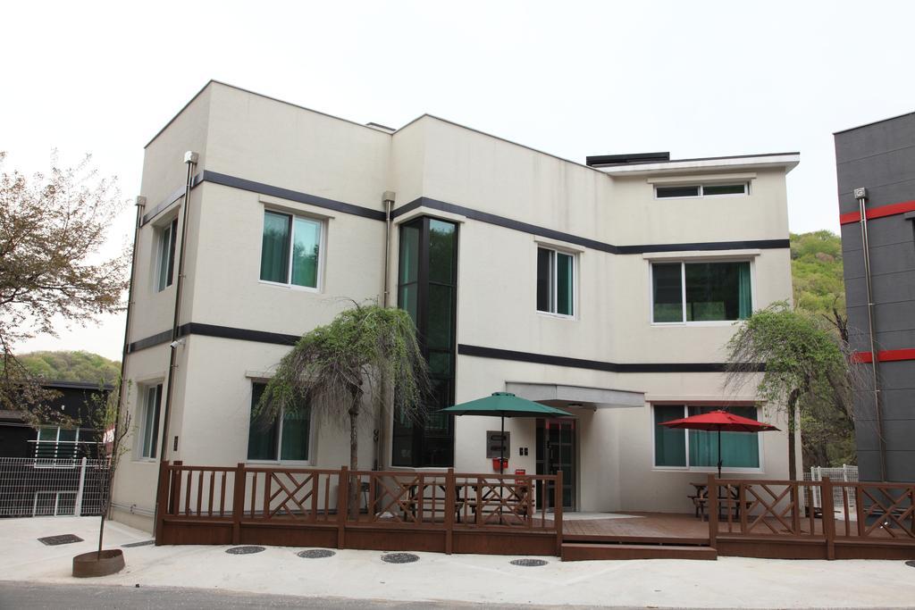 Hwangto Green Village Pension Yongin Ngoại thất bức ảnh